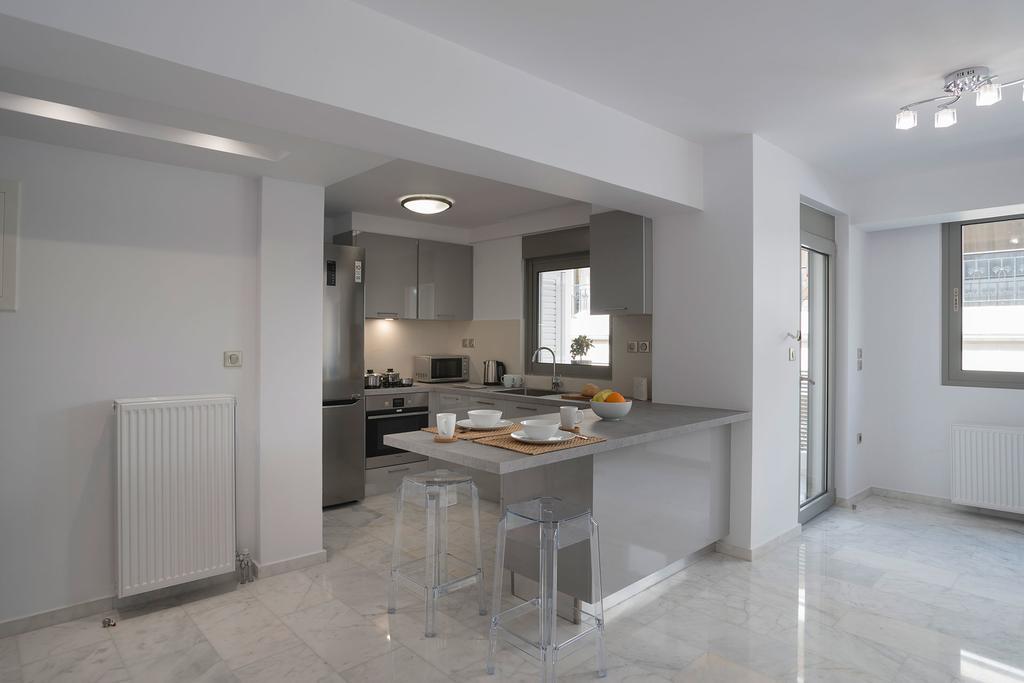 Petal Apartments Athens Ngoại thất bức ảnh