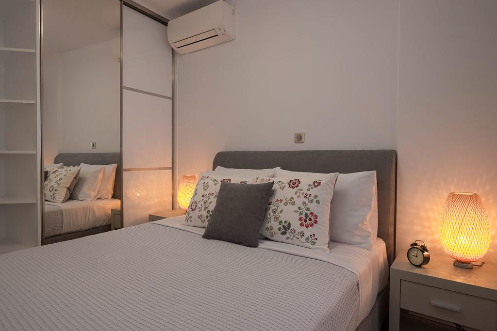 Petal Apartments Athens Ngoại thất bức ảnh