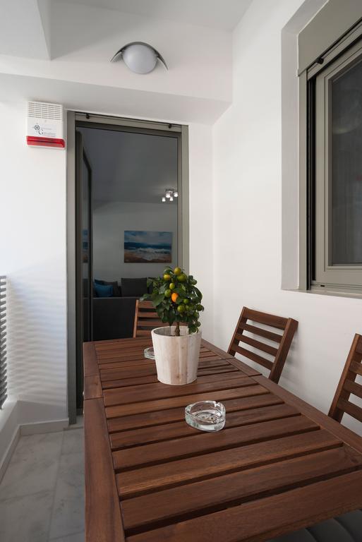 Petal Apartments Athens Ngoại thất bức ảnh