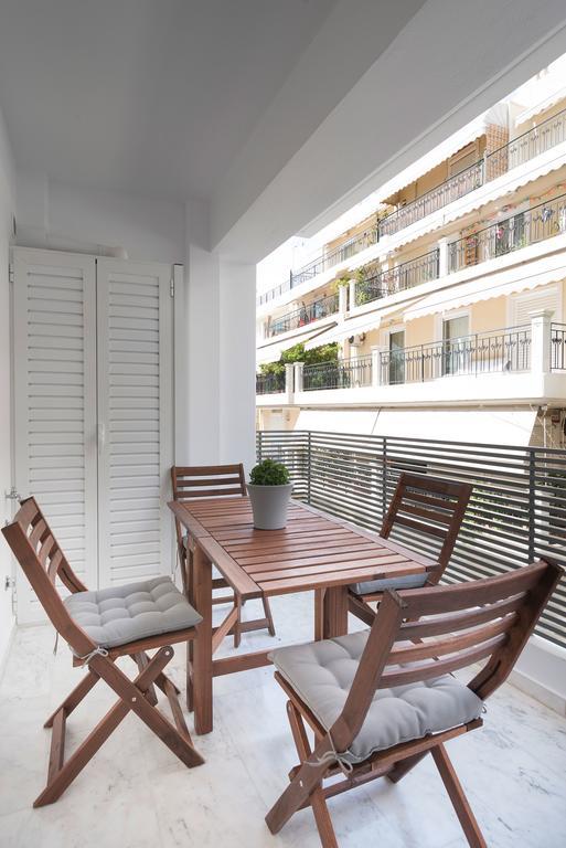 Petal Apartments Athens Ngoại thất bức ảnh